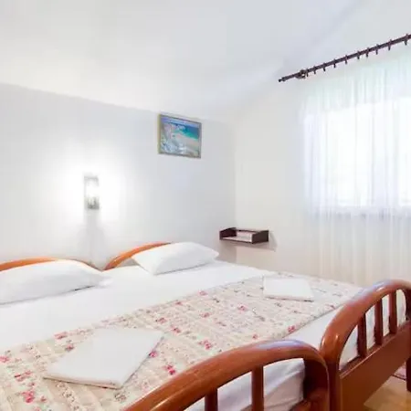 7 Olives Luxury * Rogoznica (Sibenik-Knin)