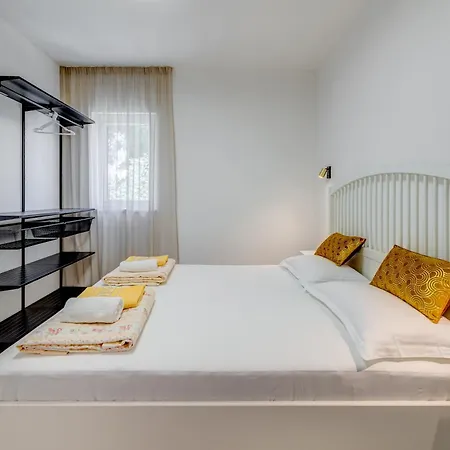 7 Olives Luxury דירה רוגוזניצה
