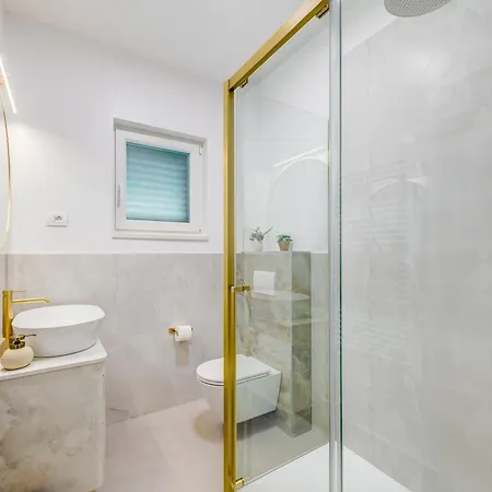 דירה 7 Olives Luxury רוגוזניצה